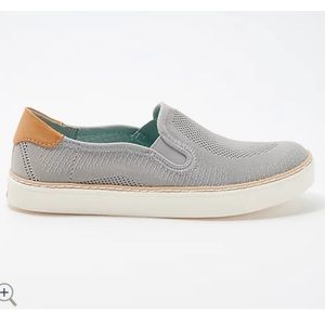 Dr Scholls be Free Madi Slip on sneakers! Size 10!